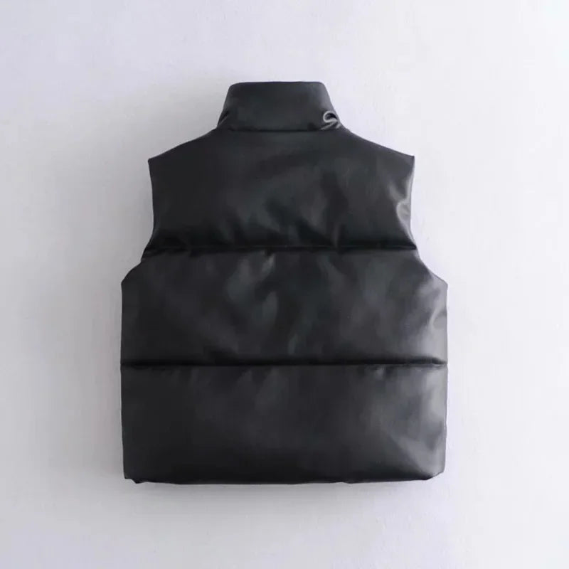 Modern Sleeveless Puffer Gilet for Men with Buttons and Stand-up Collar | with Pockets