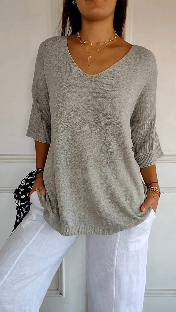 Chiara | Comfortable Women's Knitted Top with V-Neck